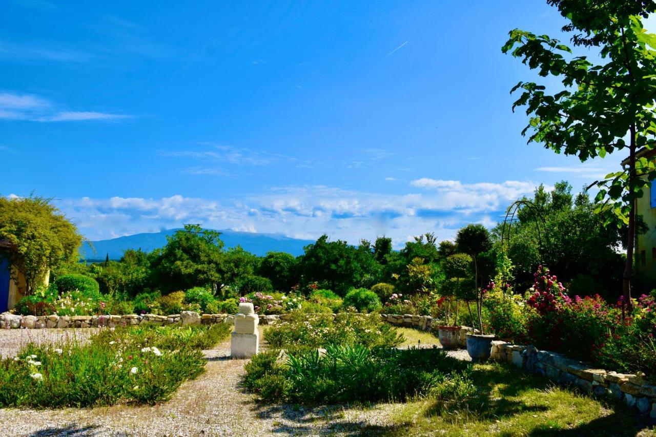 Bastide Saint-Didier Bed & Breakfast Saint Didier  Exterior photo